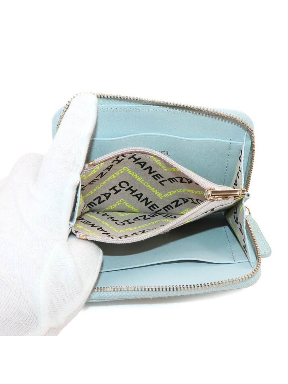 Chanel Quilted Coin Purse Caviar Leather Light Blue Gold - Picture 8 of 9